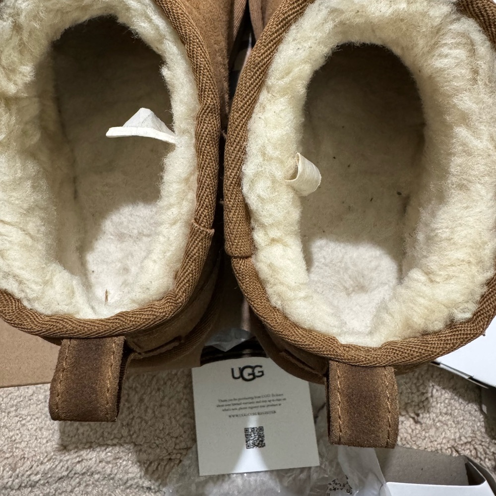 UGG Chestnut Classic Ultra Mini - Picture 7 of 11